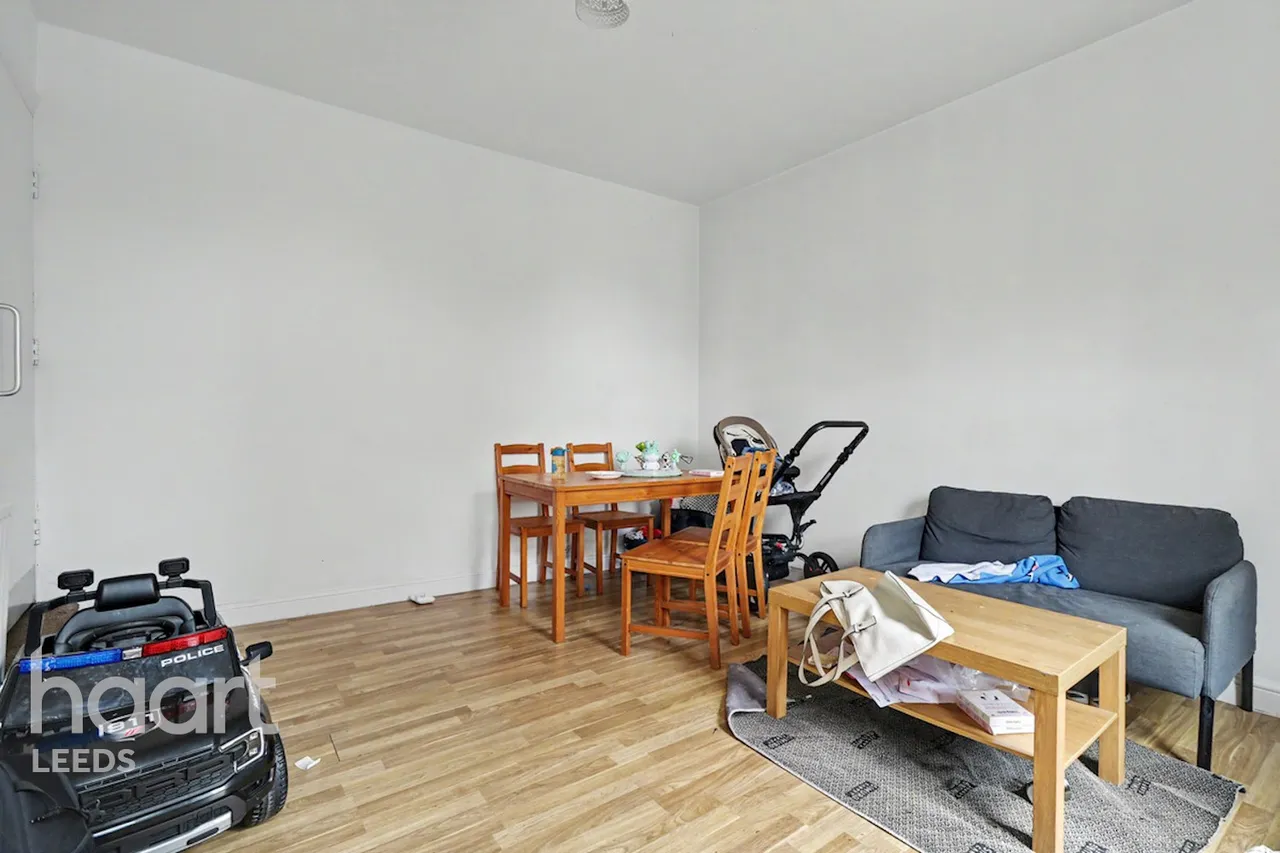 Harold Terrace, Leeds, LS6, photo 2