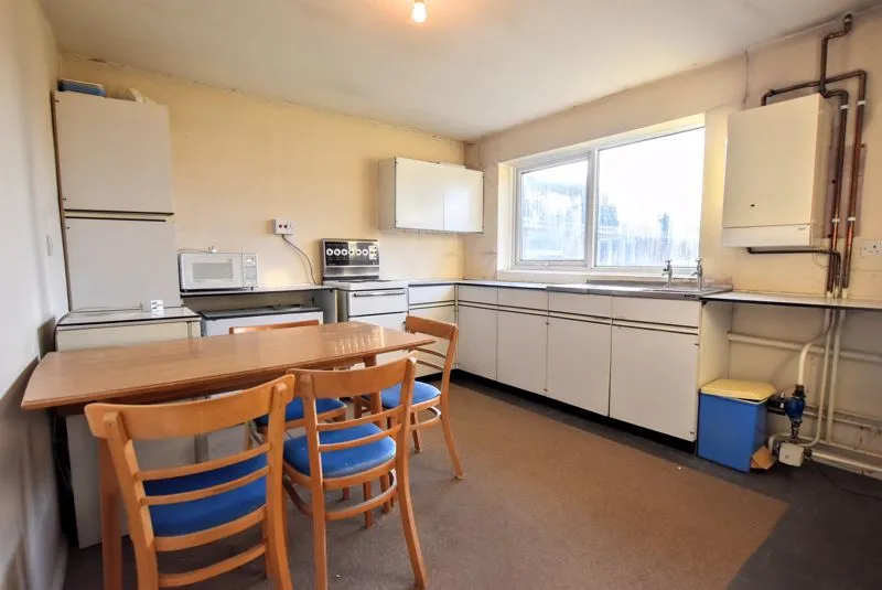 Cromarty Court, Bletchley, Milton Keynes, Buckinghamshire, MK3 7SU, photo 4