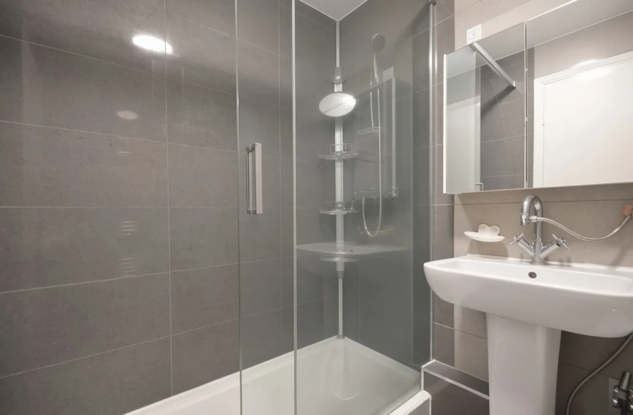 Trevithick Close, Feltham, photo 5