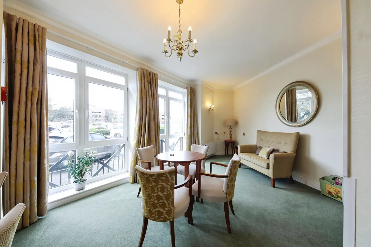 Deerhurst Court, Solihull, B91, photo 13