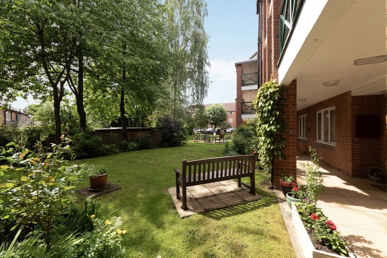 Deerhurst Court, Solihull, B91, photo 14