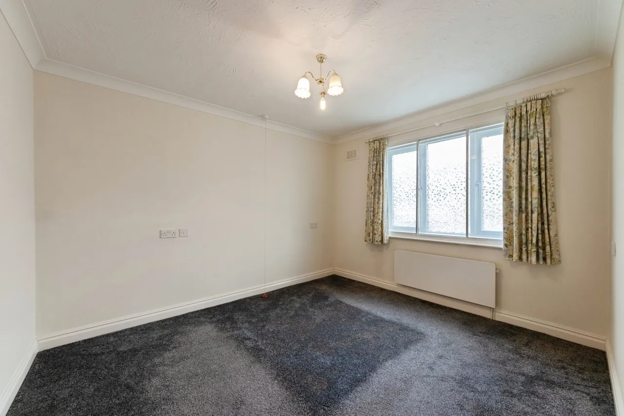 Deerhurst Court, Solihull, B91, photo 9