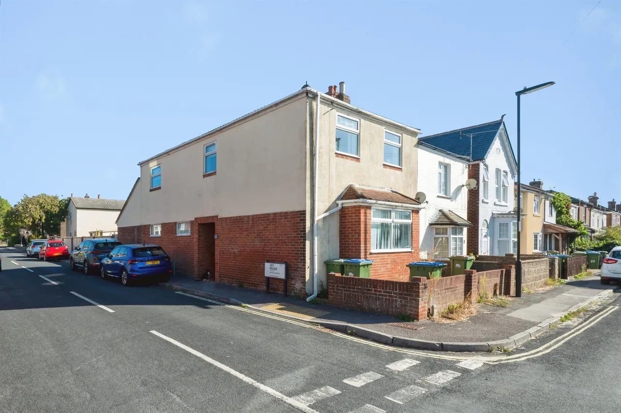4 bed house for sale, Ivy Road, Southampton, SO17