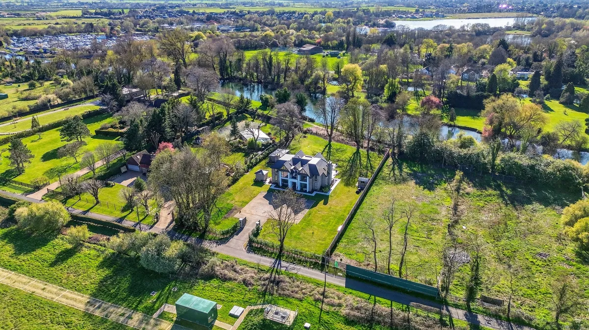 Dorney Reach Road, Dorney Reach Maidenhead, SL6, photo 49