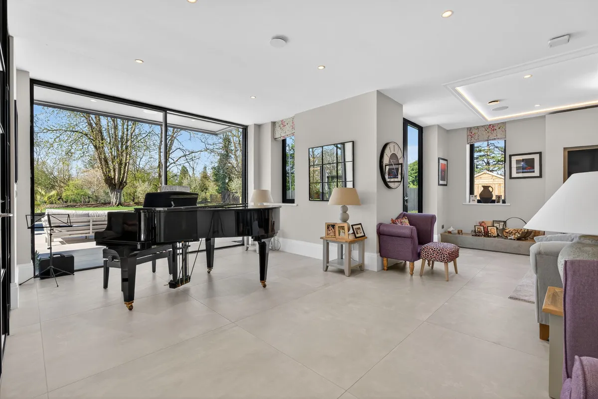 Dorney Reach Road, Dorney Reach Maidenhead, SL6, photo 16