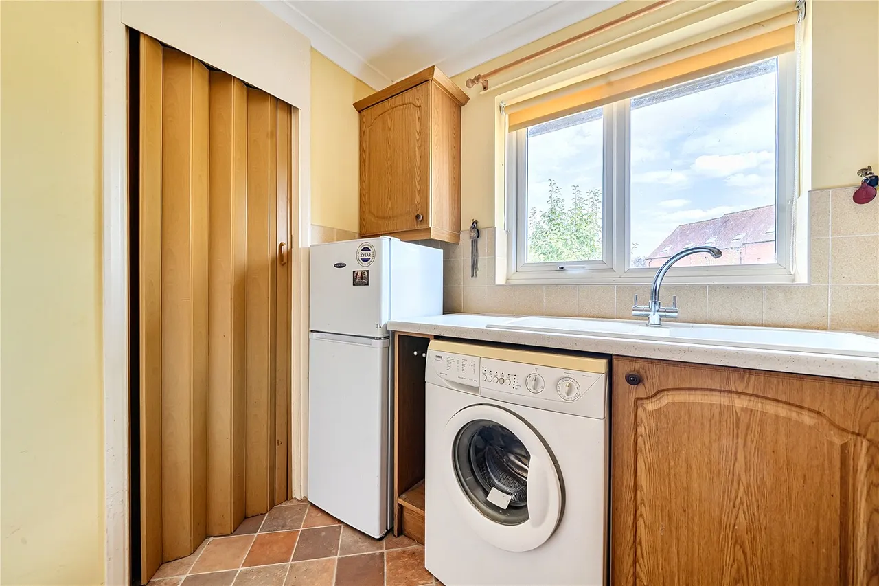 Walnut Gardens, Kington, Herefordshire, HR5 3DN, photo 8