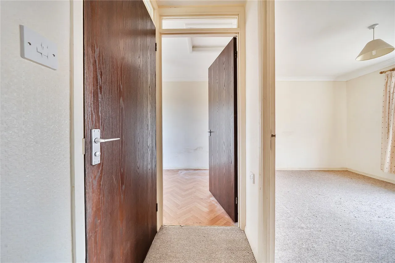 Walnut Gardens, Kington, Herefordshire, HR5 3DN, photo 10