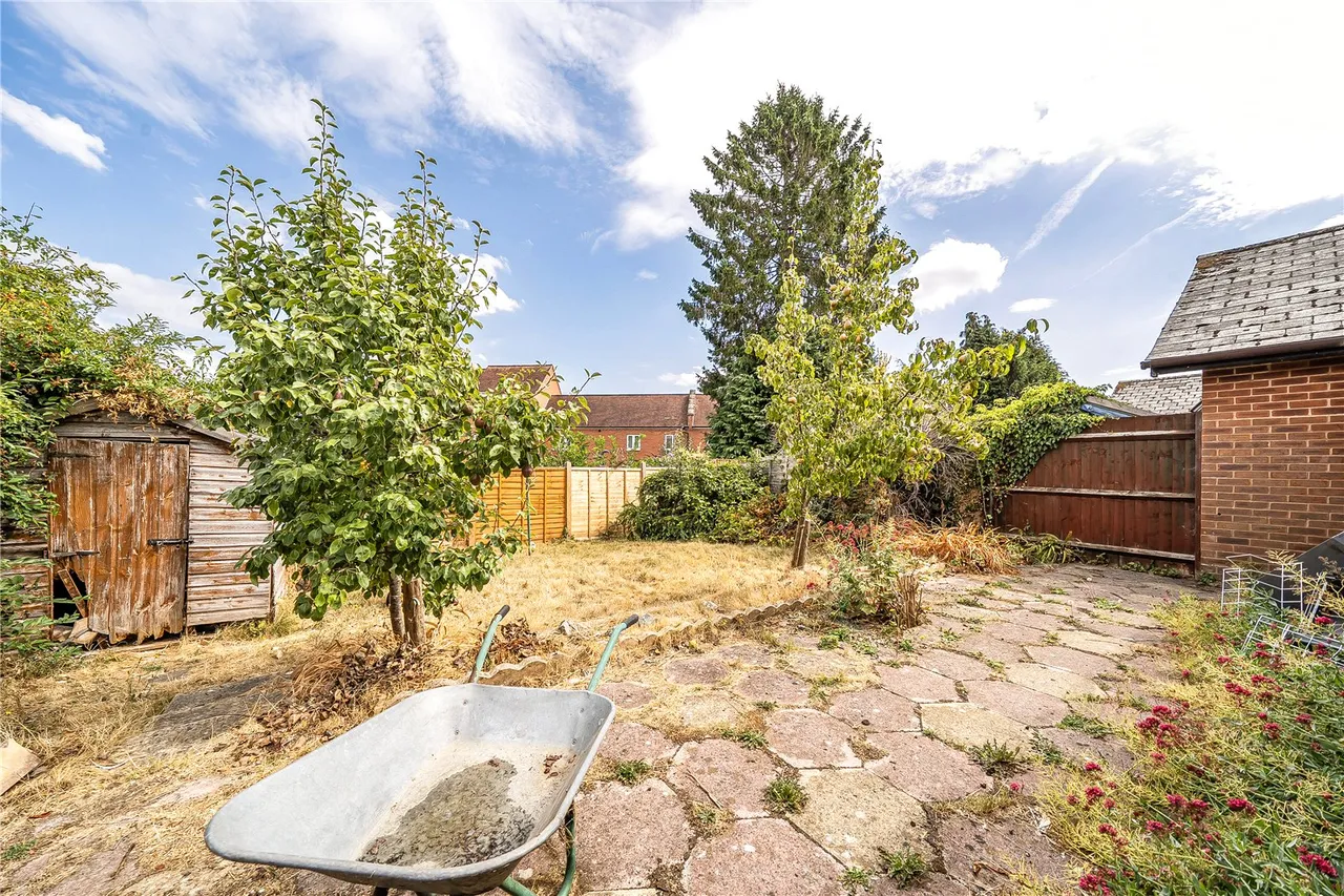 Walnut Gardens, Kington, Herefordshire, HR5 3DN, photo 19