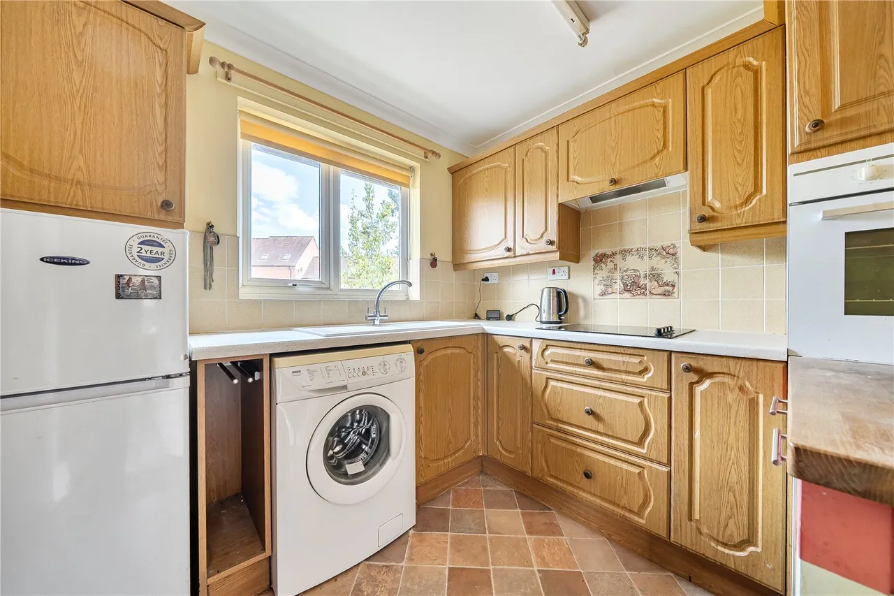 Walnut Gardens, Kington, Herefordshire, HR5 3DN, photo 6