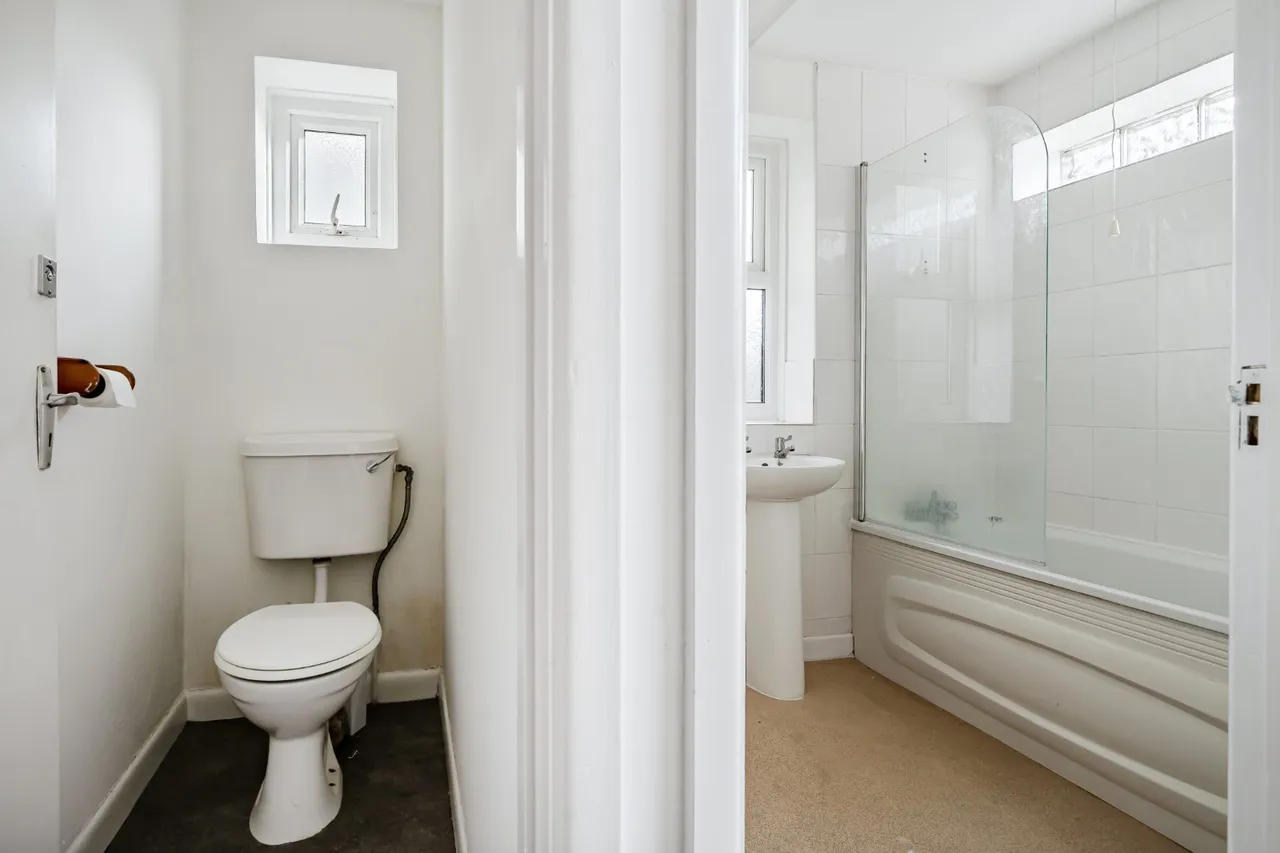 Pretoria Road, Southsea, PO4, photo 9