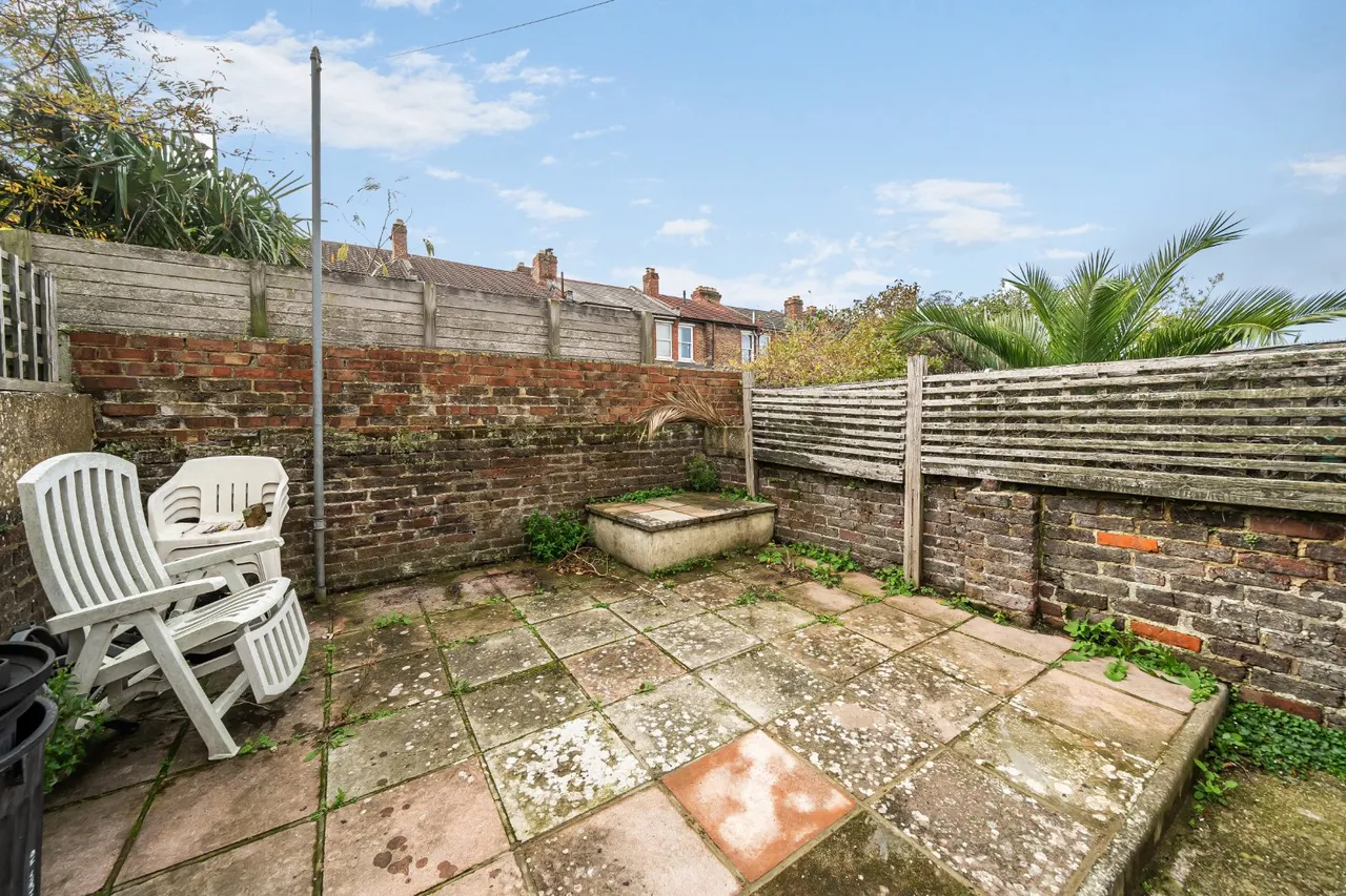 Pretoria Road, Southsea, PO4, photo 11