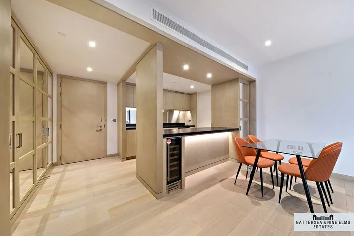 Embassy Gardens, SW11, photo 3
