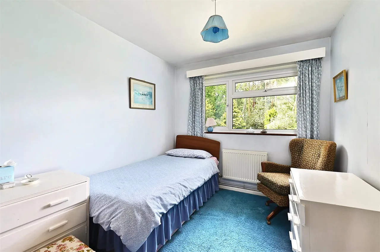 Dinorben Close, Fleet, Hampshire, GU52 7SL, photo 10