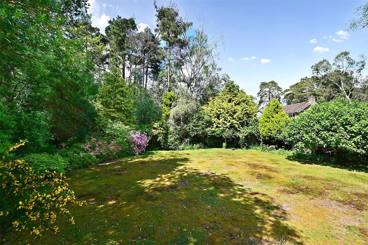 Dinorben Close, Fleet, Hampshire, GU52 7SL, photo 5