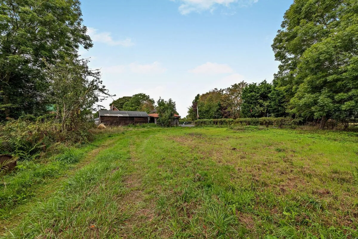 Knutsford Road, Alderley Edge, SK9, photo 2