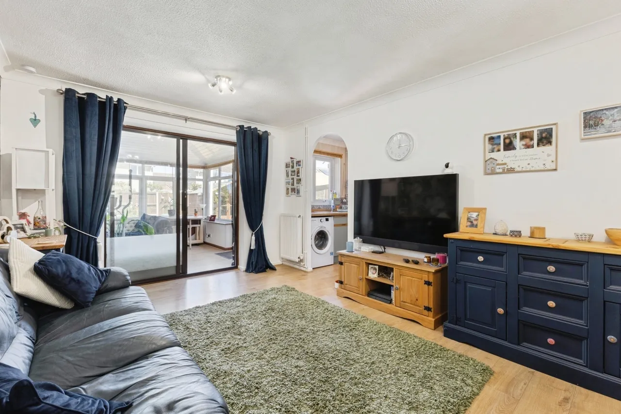 Arlington Close, Attleborough, Norfolk, NR17, photo 3