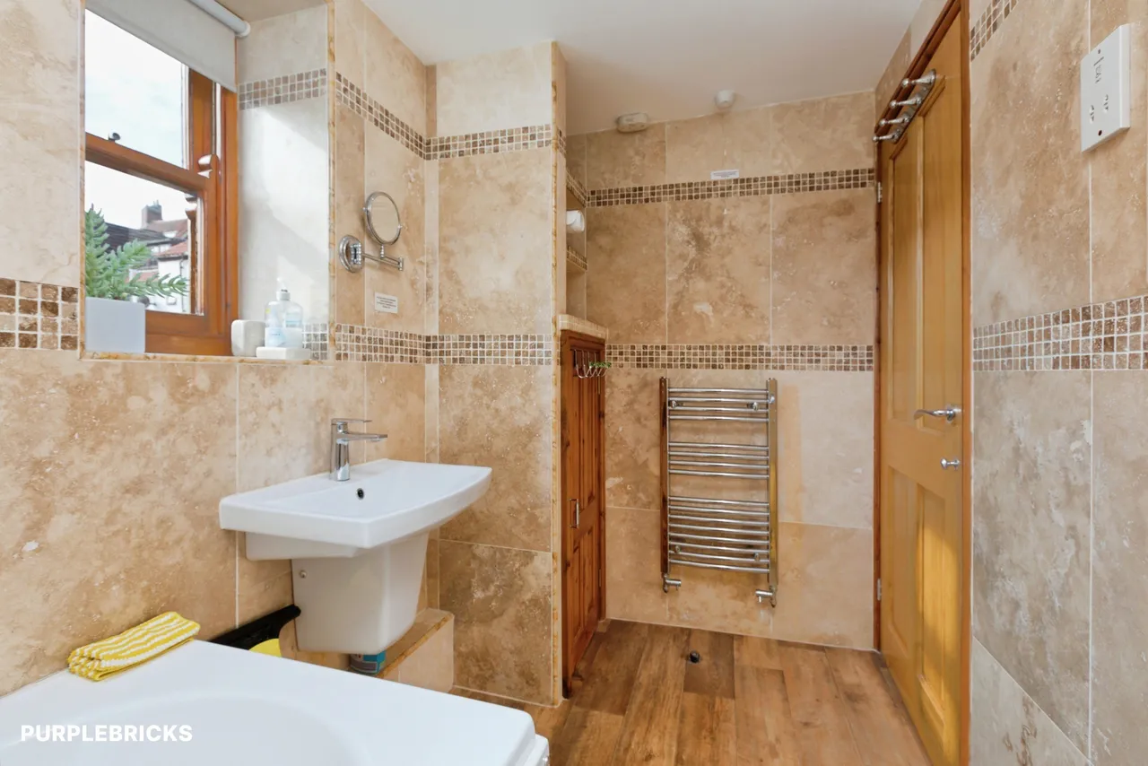 Oswy Square, Whitby, YO21, photo 20