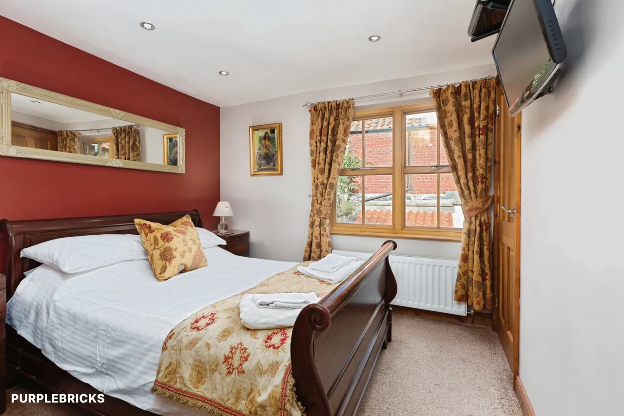 Oswy Square, Whitby, YO21, photo 11