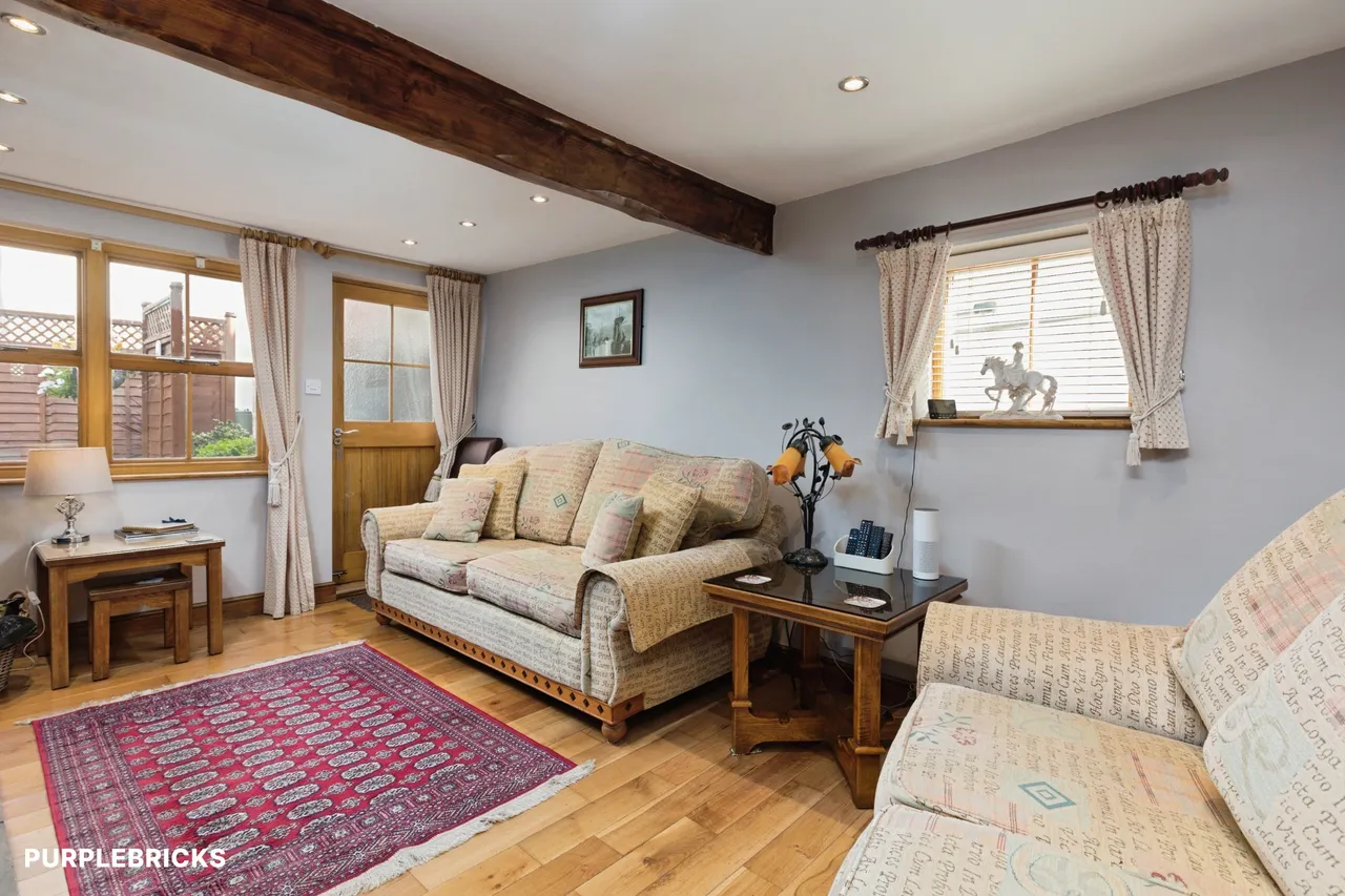 Oswy Square, Whitby, YO21, photo 19