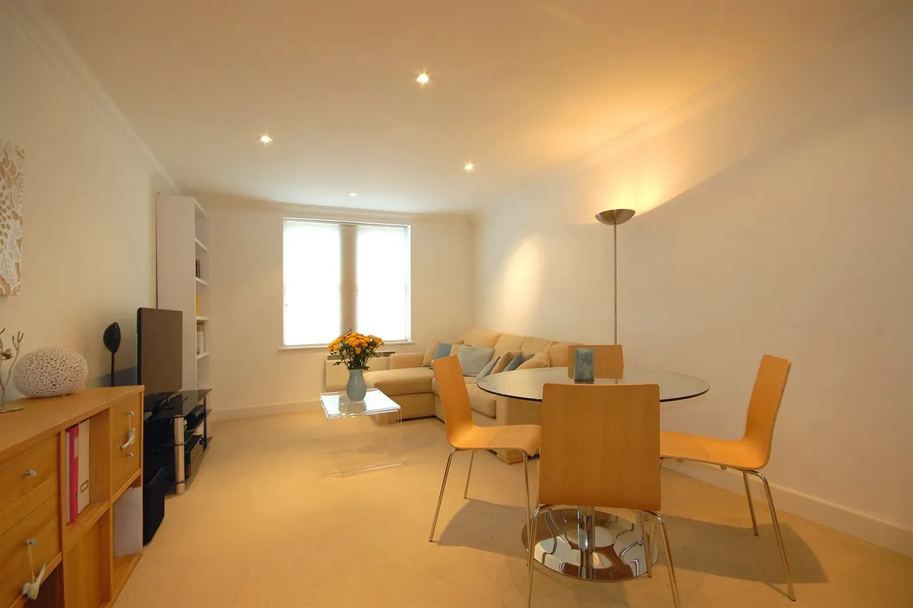 2 Maud Chadburn Place, Clapham South, London, SW4 9DY, photo 4