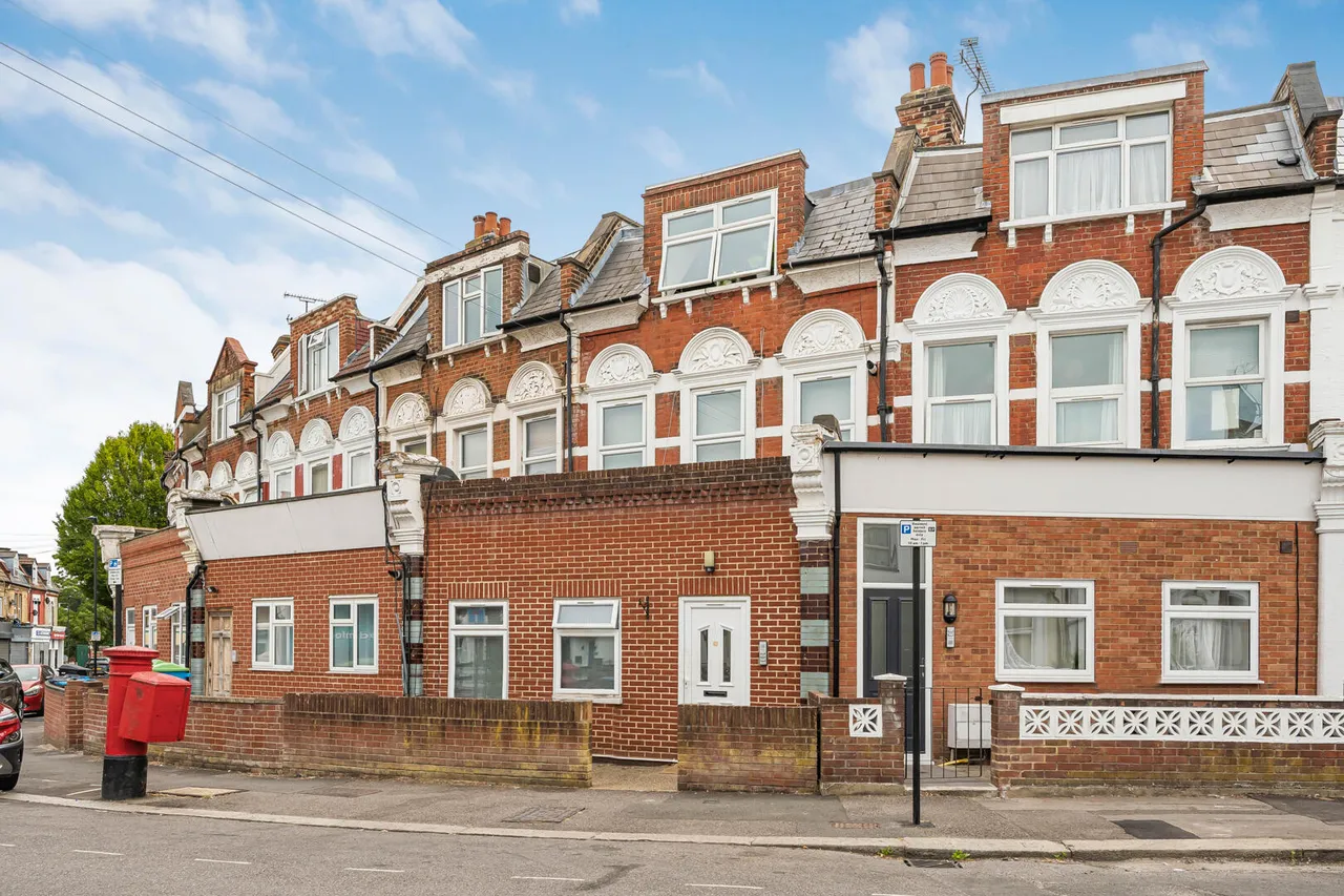 Whittington Road, N22, photo 10