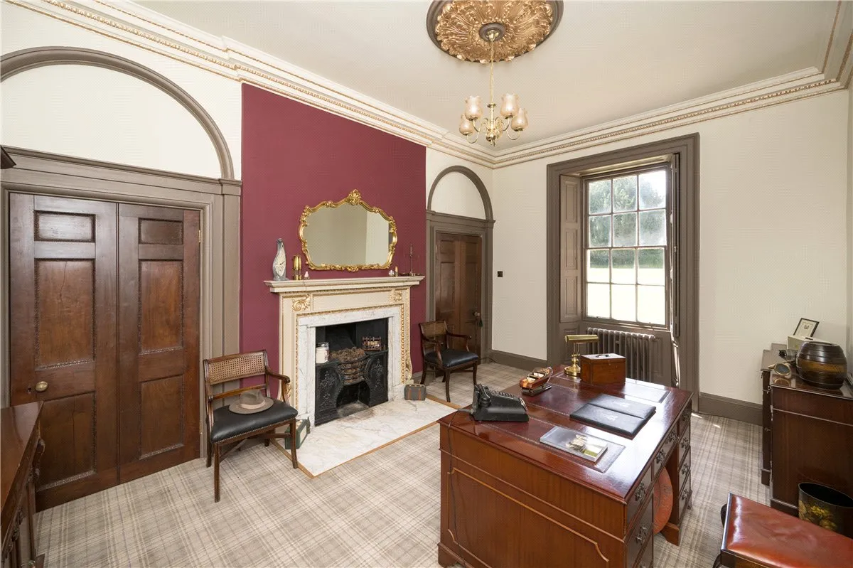Wadworth, Doncaster, DN11, photo 9