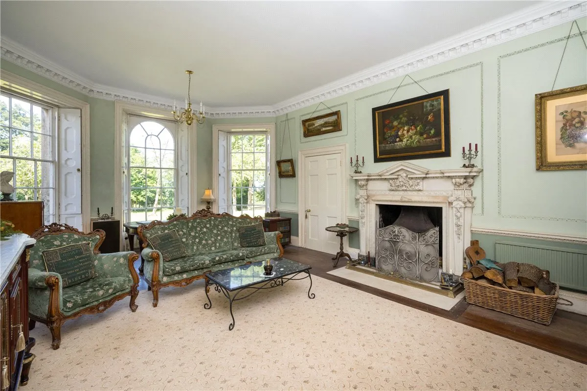 Wadworth, Doncaster, DN11, photo 6