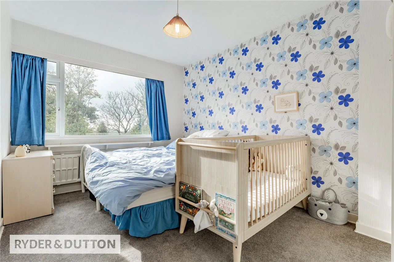 Thorncliffe Park, Royton, OL2, photo 19