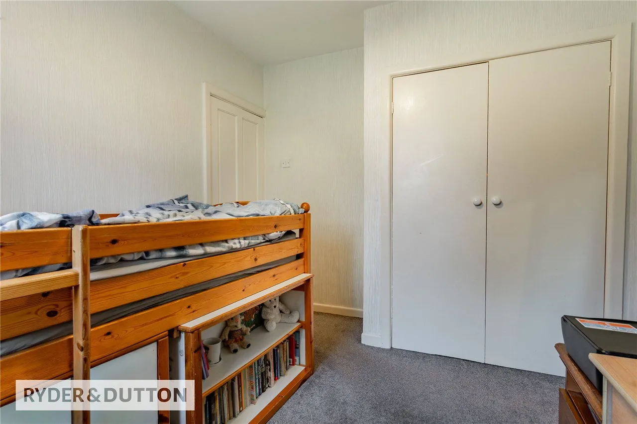 Thorncliffe Park, Royton, OL2, photo 24