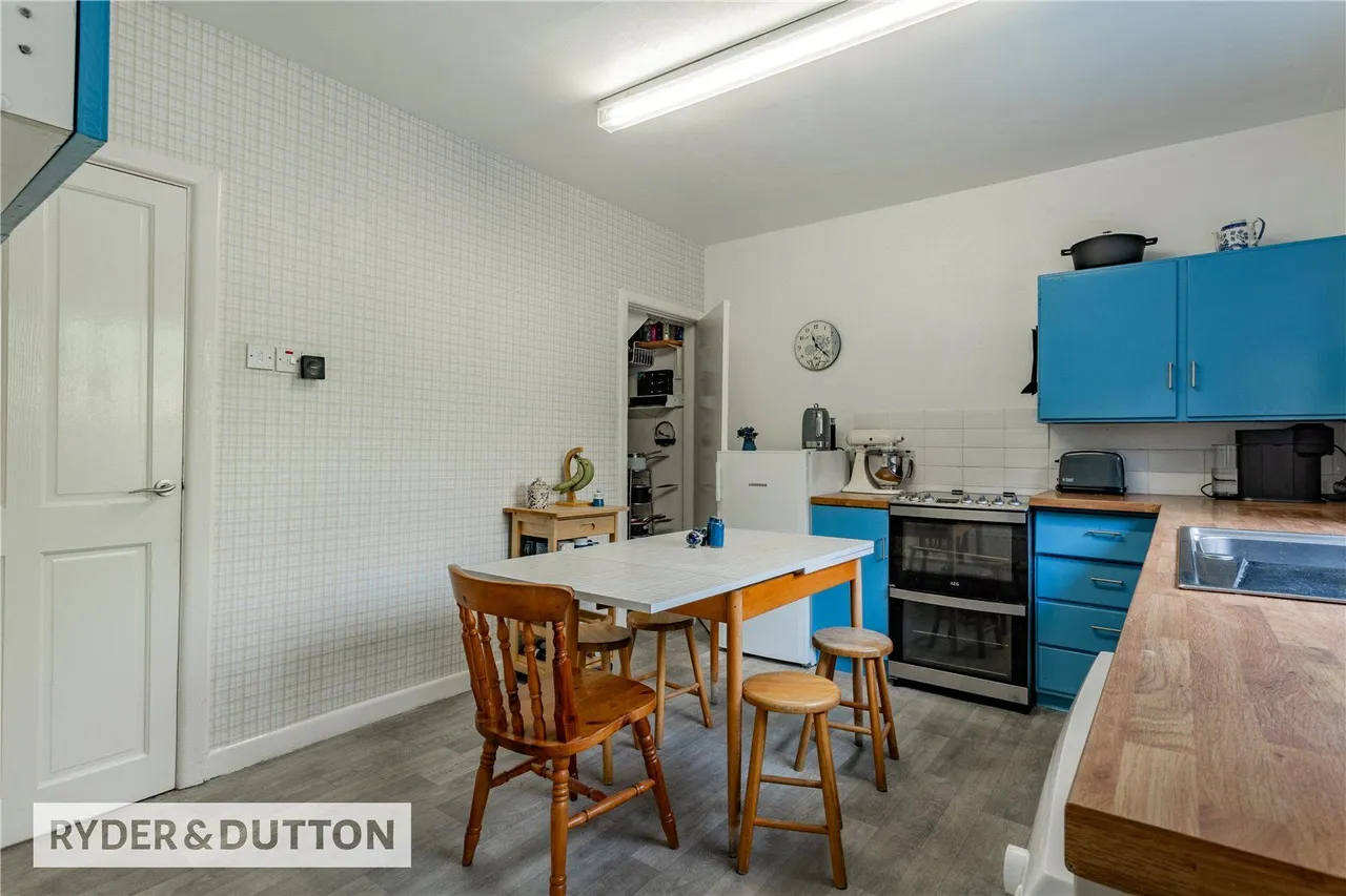 Thorncliffe Park, Royton, OL2, photo 13
