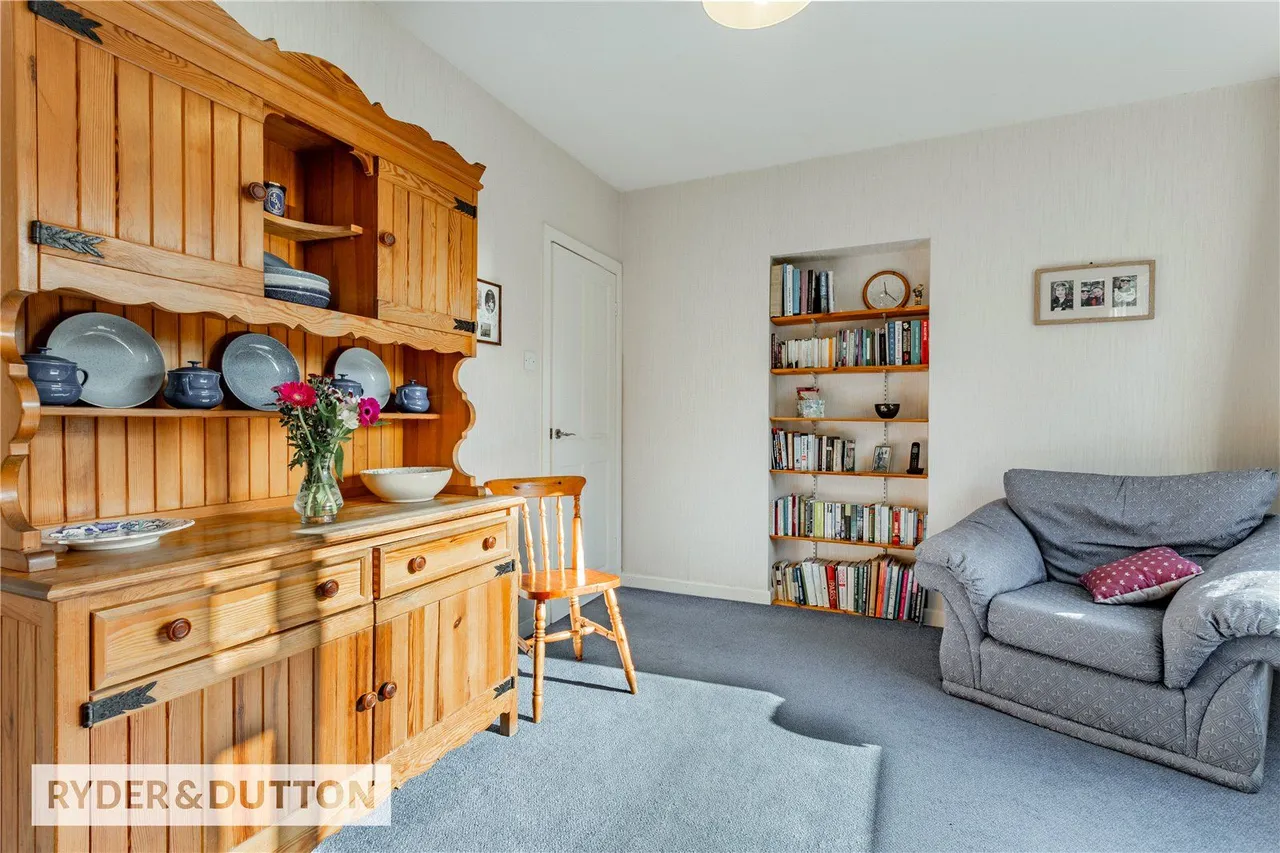 Thorncliffe Park, Royton, OL2, photo 6