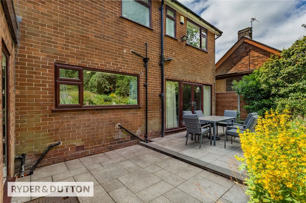 Thorncliffe Park, Royton, OL2, photo 33