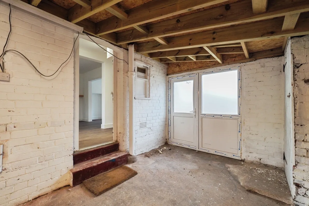 Lilac Crescent, Beeston, Nottingham, Nottinghamshire, NG9, photo 25