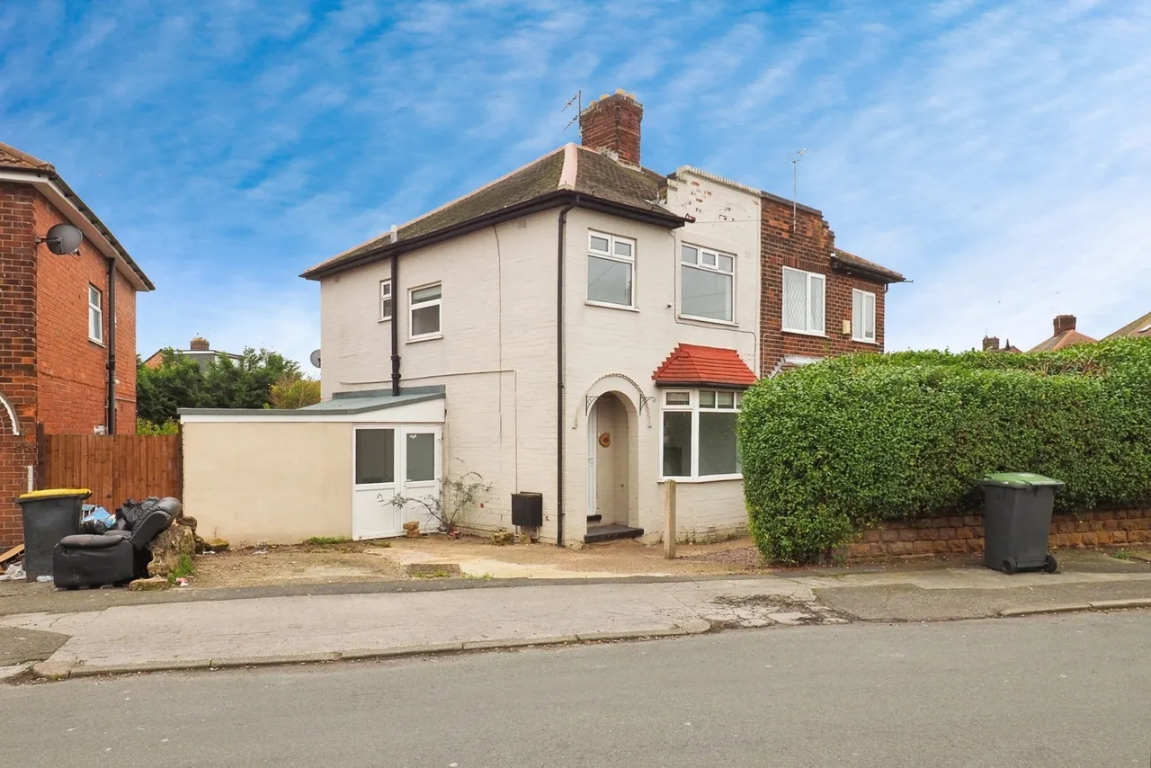 Lilac Crescent, Beeston, Nottingham, Nottinghamshire, NG9, photo 4