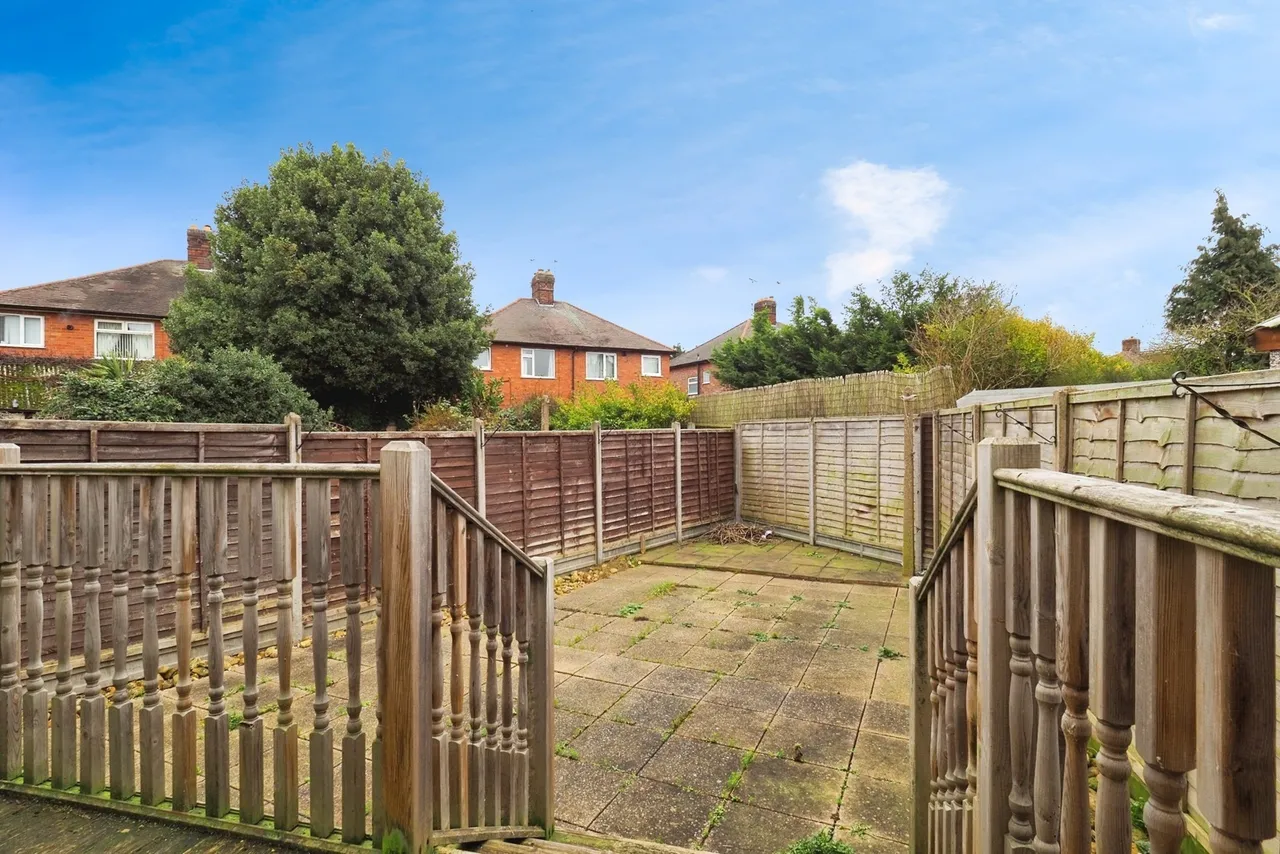 Lilac Crescent, Beeston, Nottingham, Nottinghamshire, NG9, photo 8