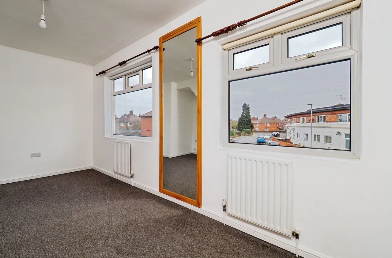 Lilac Crescent, Beeston, Nottingham, Nottinghamshire, NG9, photo 13