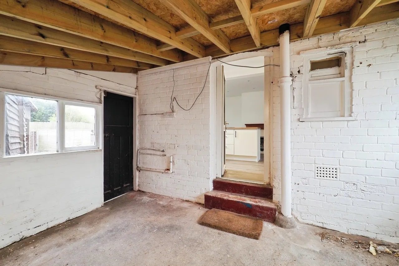 Lilac Crescent, Beeston, Nottingham, Nottinghamshire, NG9, photo 24