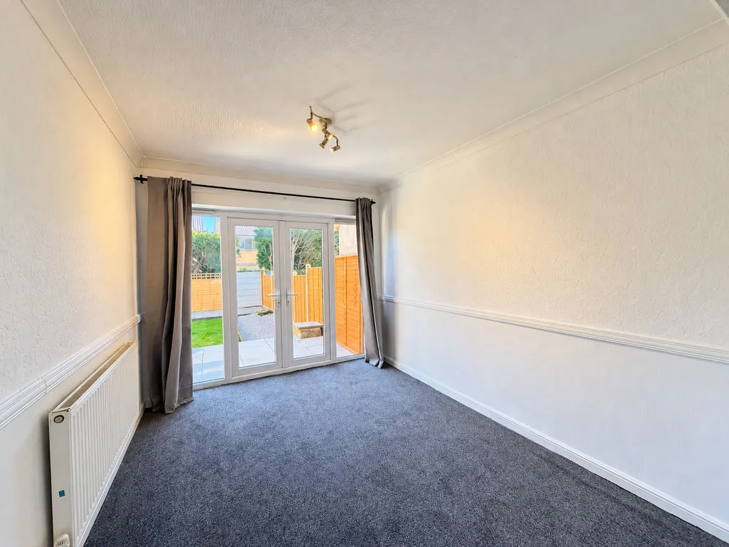 Fishley Close, Lower Farm, WS3, photo 4
