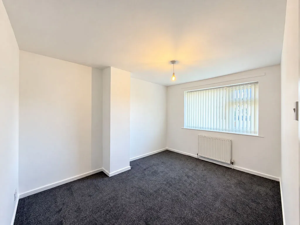 Fishley Close, Lower Farm, WS3, photo 12