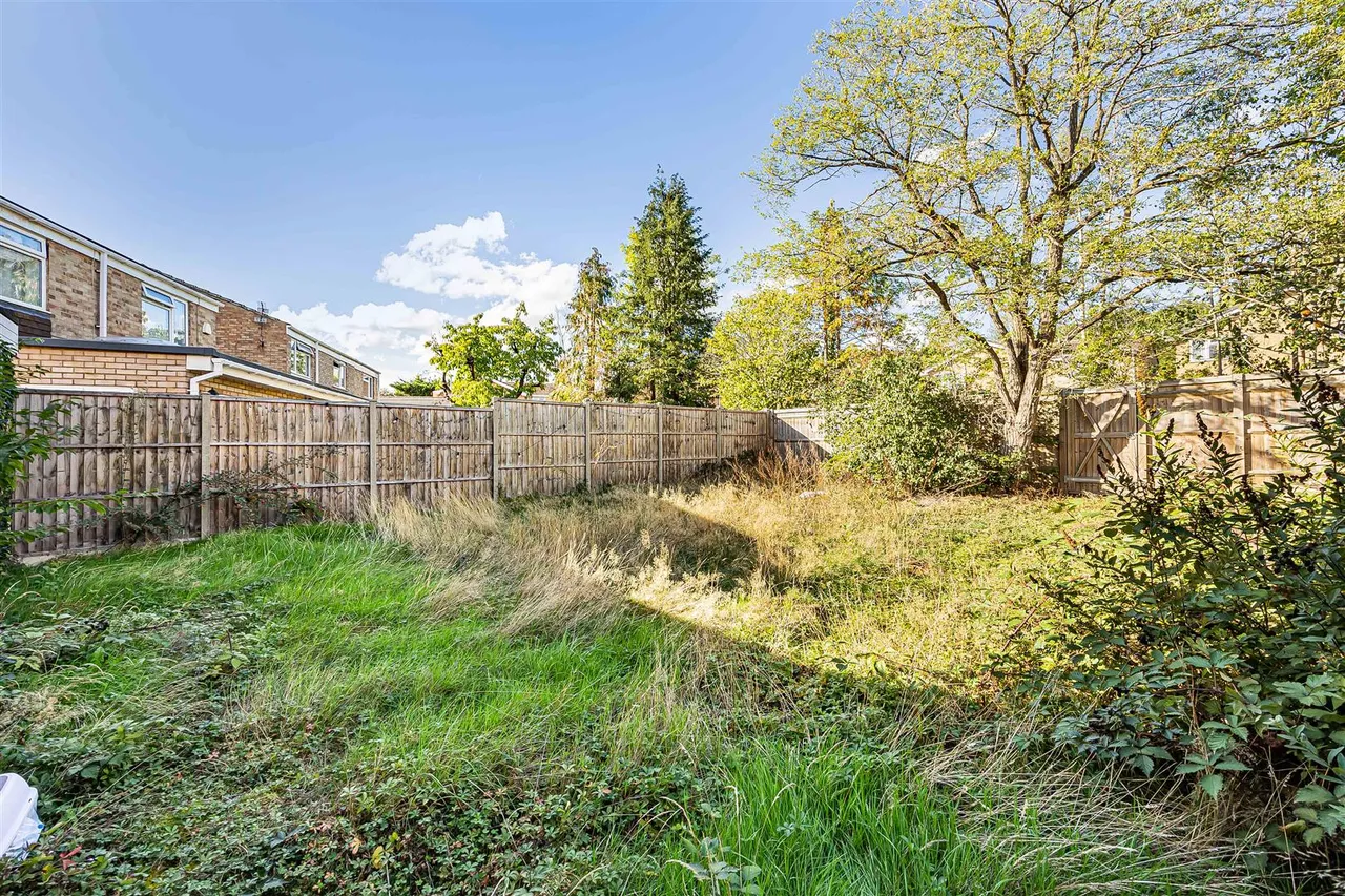 Abingdon Drive, Caversham, RG4, photo 17