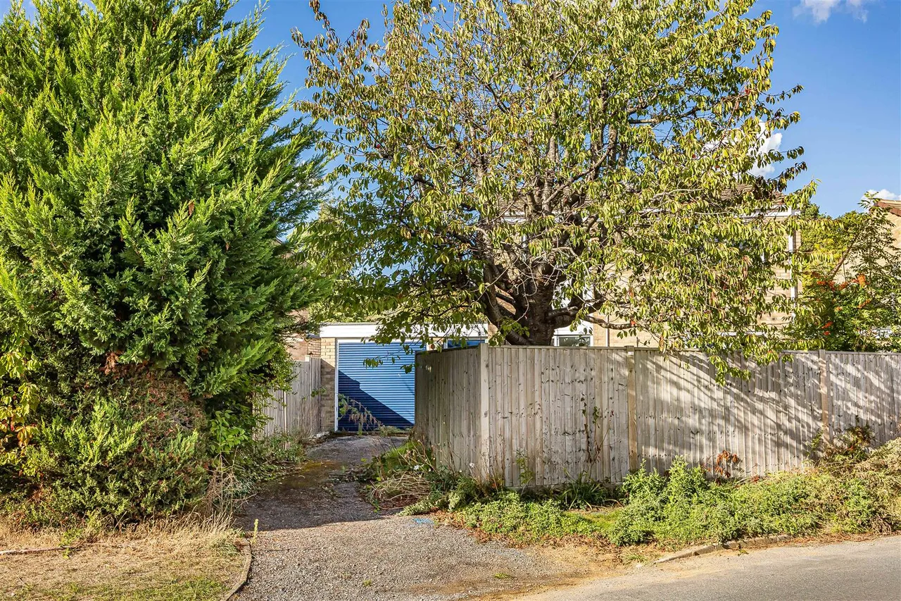 Abingdon Drive, Caversham, RG4, photo 12