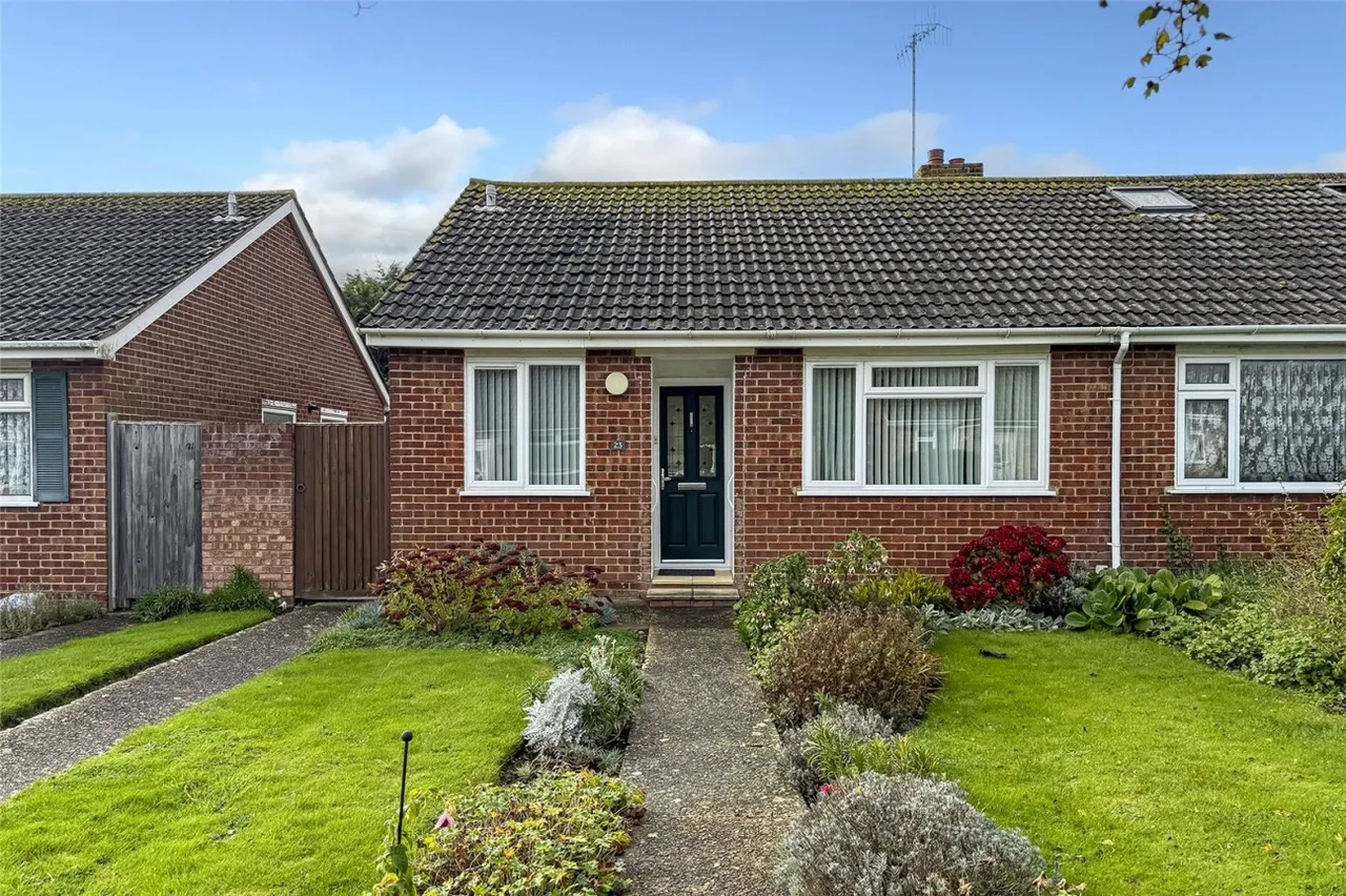 East Preston, Littlehampton, BN16, photo 12