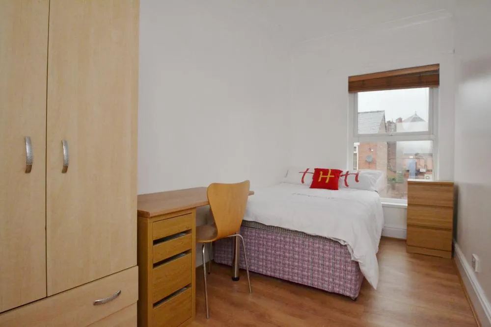 Standish Road, Fallowfield, M14, photo 9