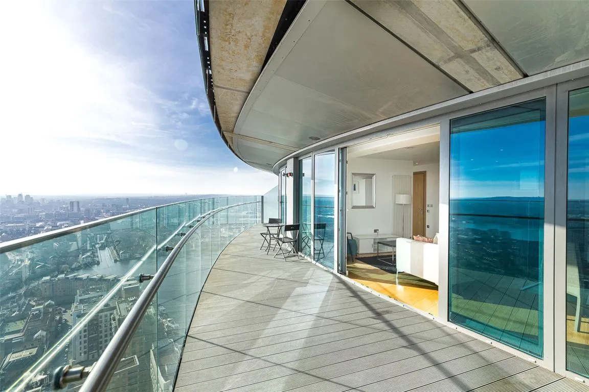 Arena Tower, London, photo 4