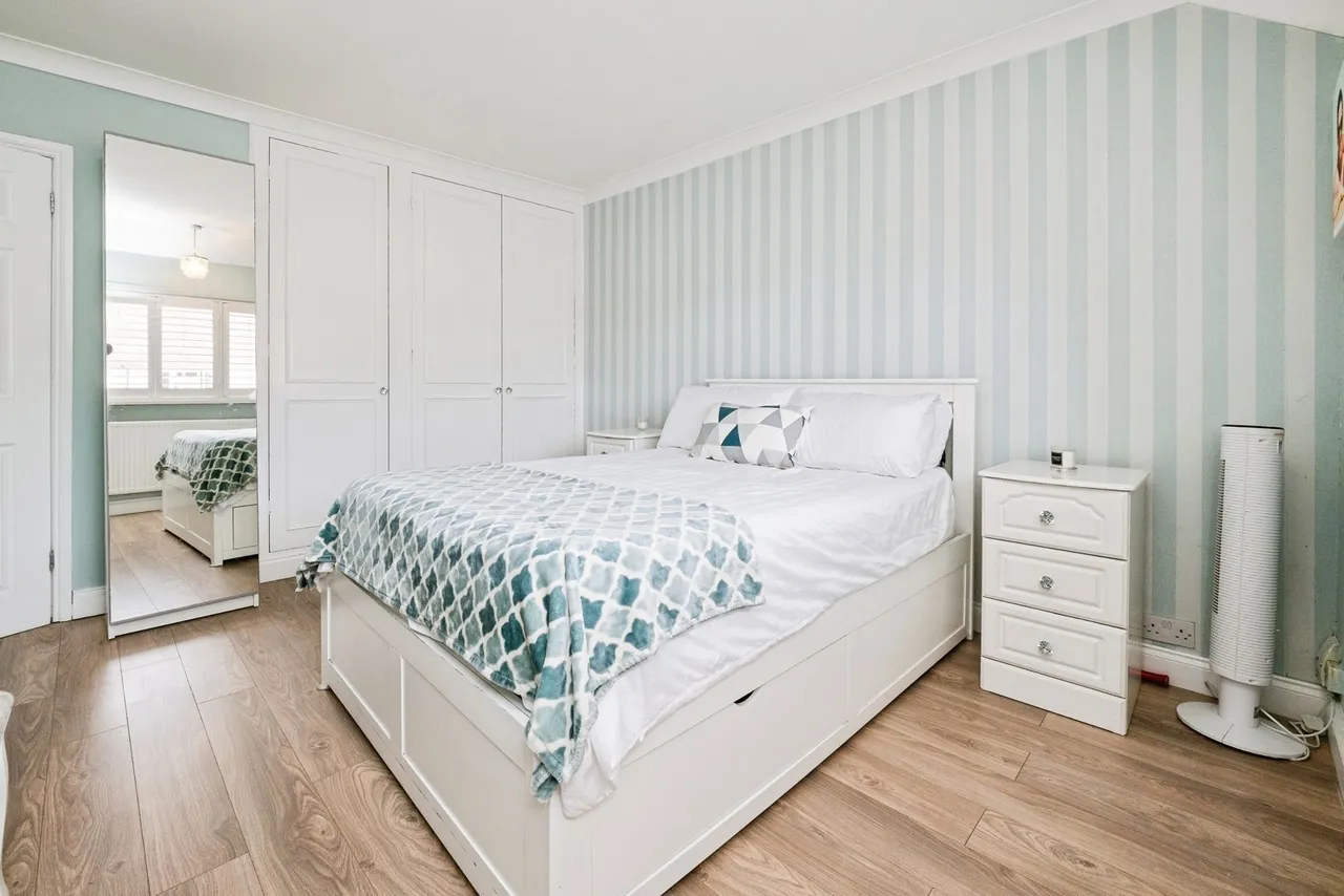 Hamble Lane, South Ockendon, RM15, photo 15