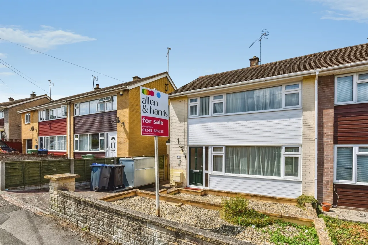 3 bed house for sale — Hardens Mead, Chippenham