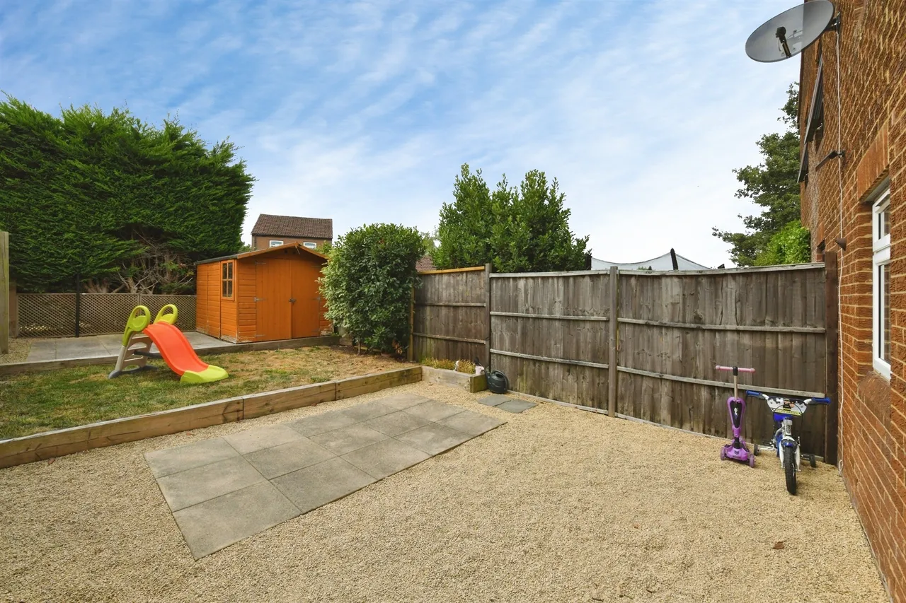 Barnard Court, Wells, BA5, photo 19