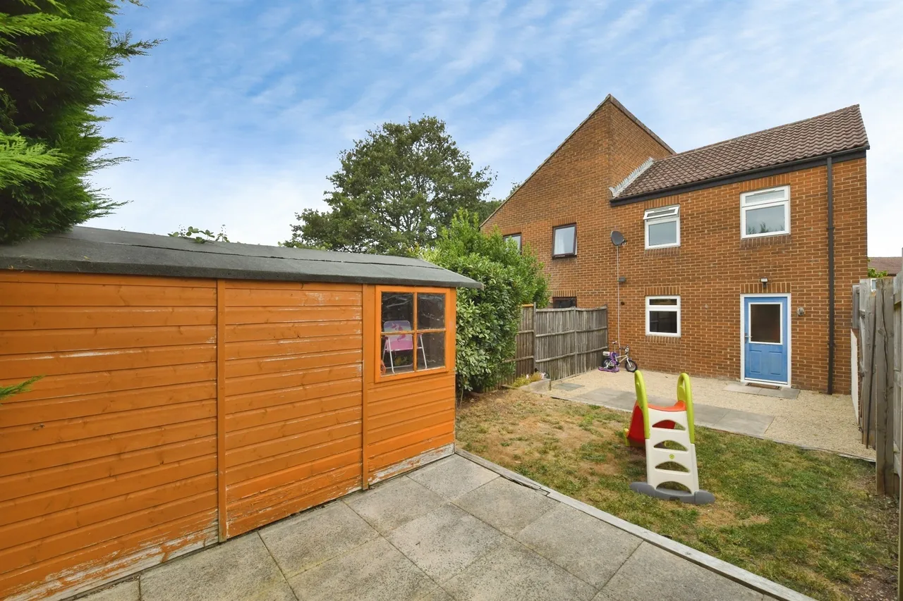 Barnard Court, Wells, BA5, photo 3