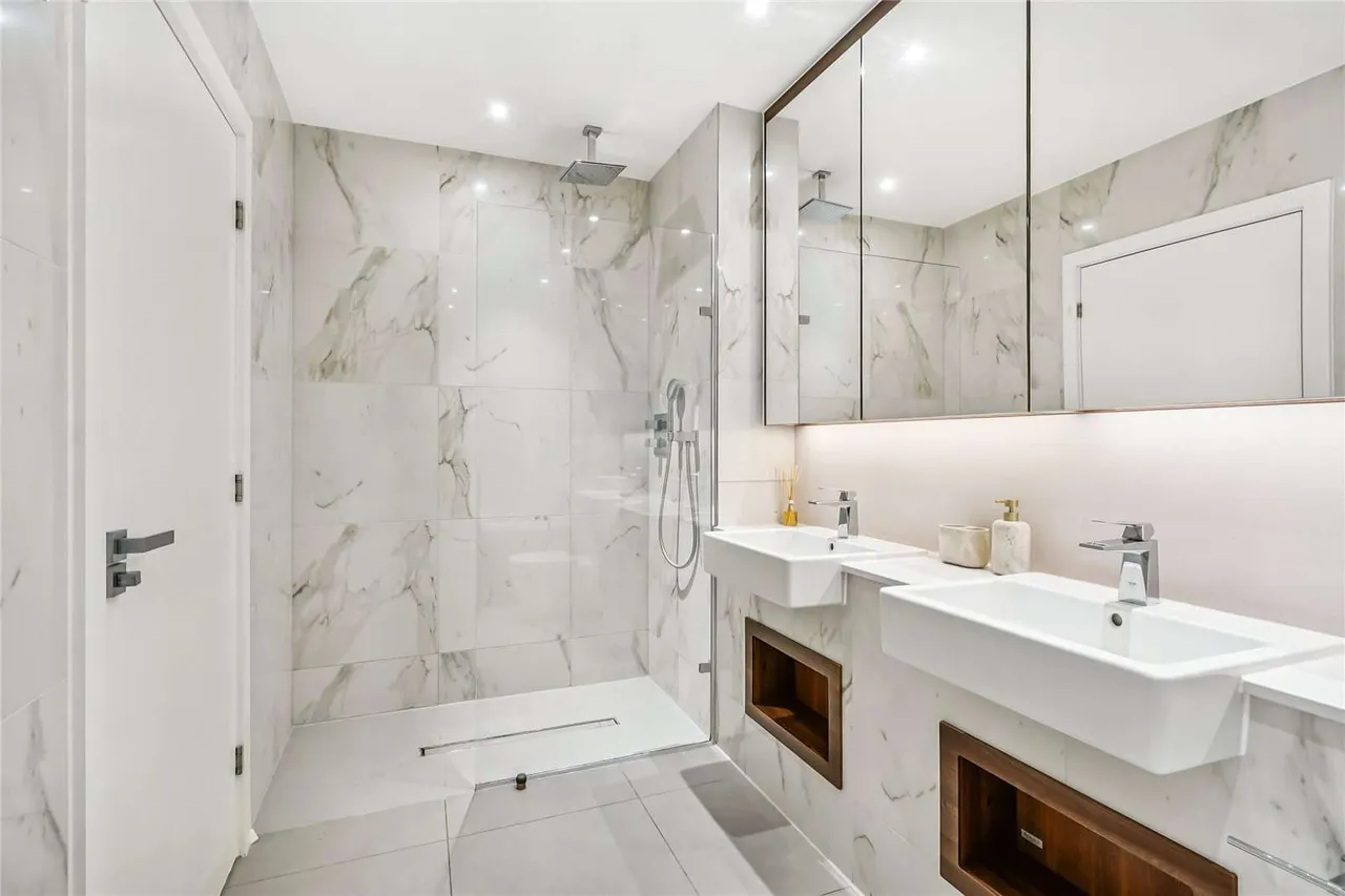Riverwalk Apartments, 5 Central Avenue, Fulham, London, SW6 2GQ, photo 11