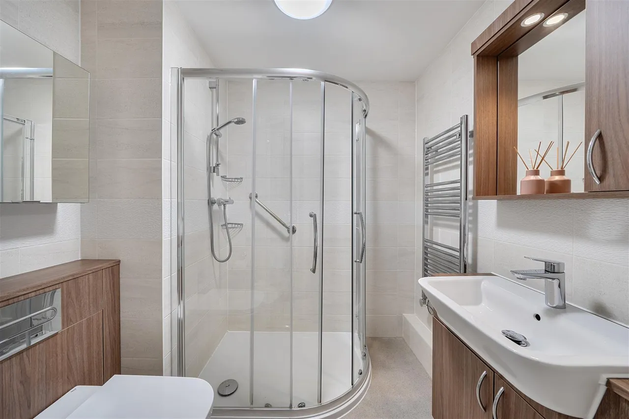 West Street, Wells, BA5, photo 9